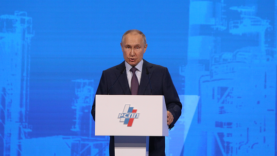Путин заявил об отсутствии пересмотра приватизации в России