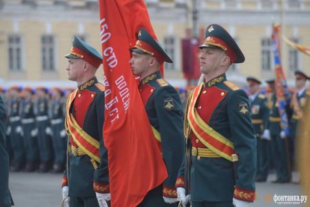 В центре Петербурга прошла генеральная репетиция парада Победы